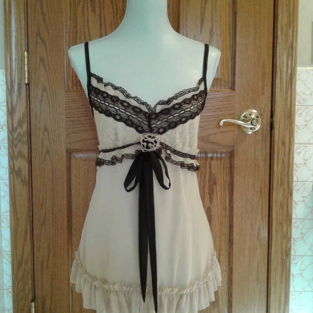 #2- Ruffled Lace Cream Top with Bow and Detailing